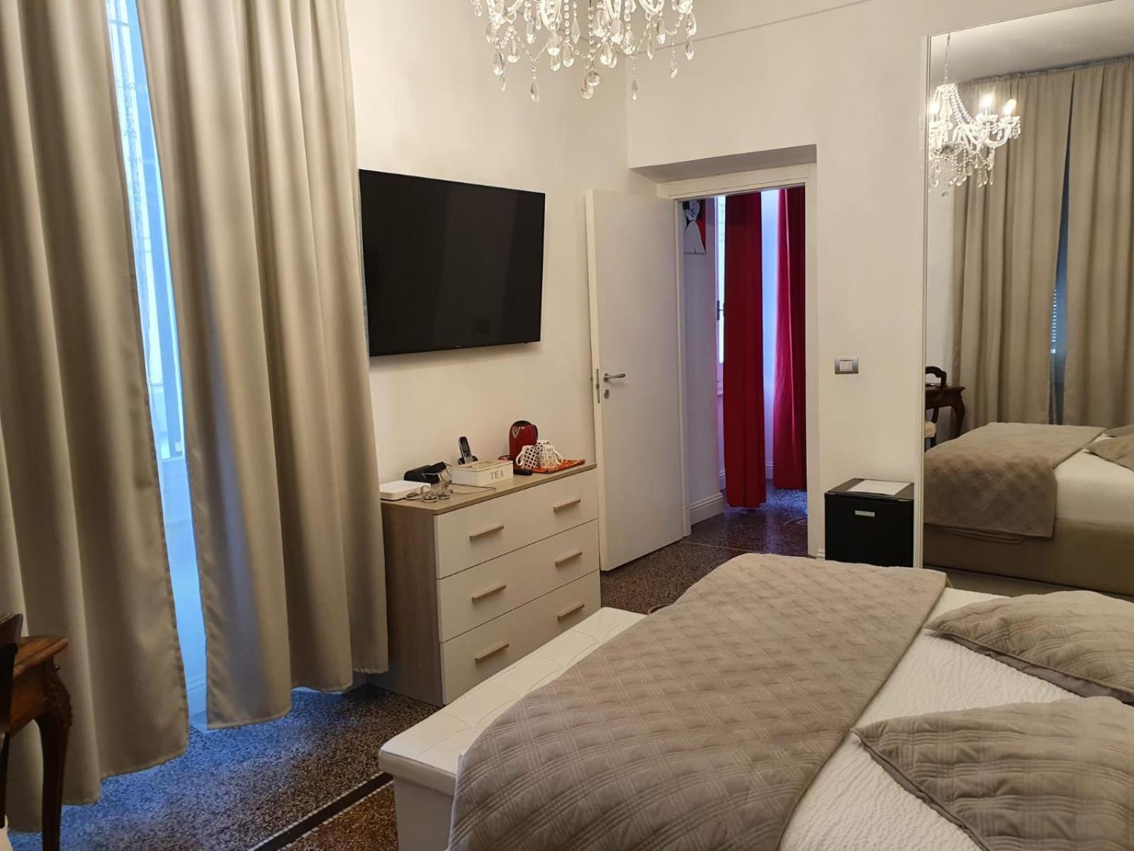 Varazze Suite Sauna E Hammam エクステリア 写真
