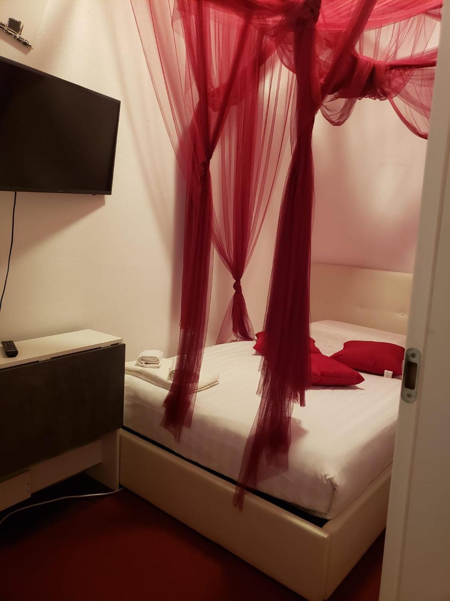 Varazze Suite Sauna E Hammam エクステリア 写真