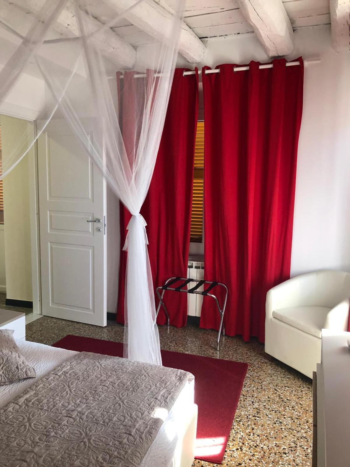 Varazze Suite Sauna E Hammam エクステリア 写真